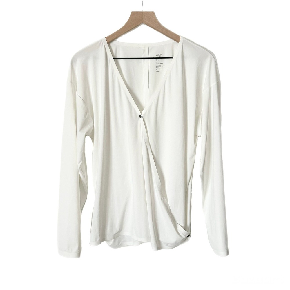ADAY Thats A Wrap Top White Long Sleeve V-Neck Snap Closure Size M TLS-WHT-66MD - Picture 2 of 8